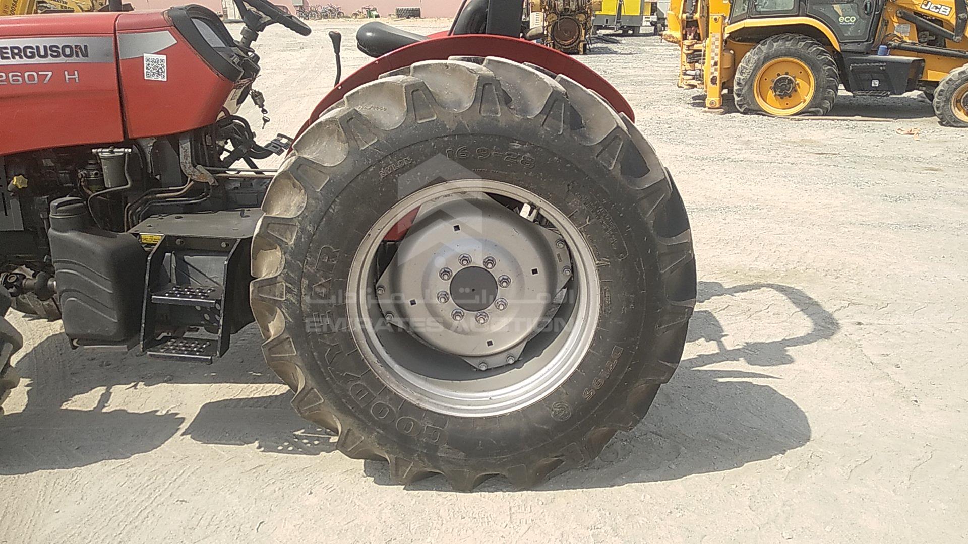 2021 MASSEY FERGUSON --- VIN: MEA8FF29YH1152039