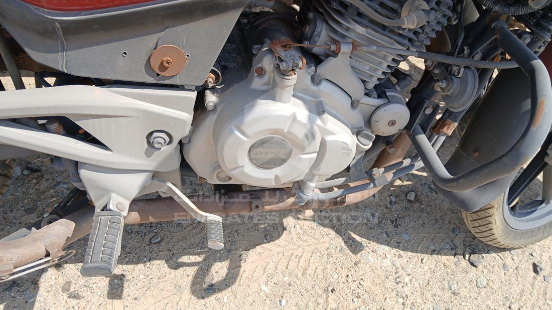 6 Motorbikes — Engine Bay — Photo 33