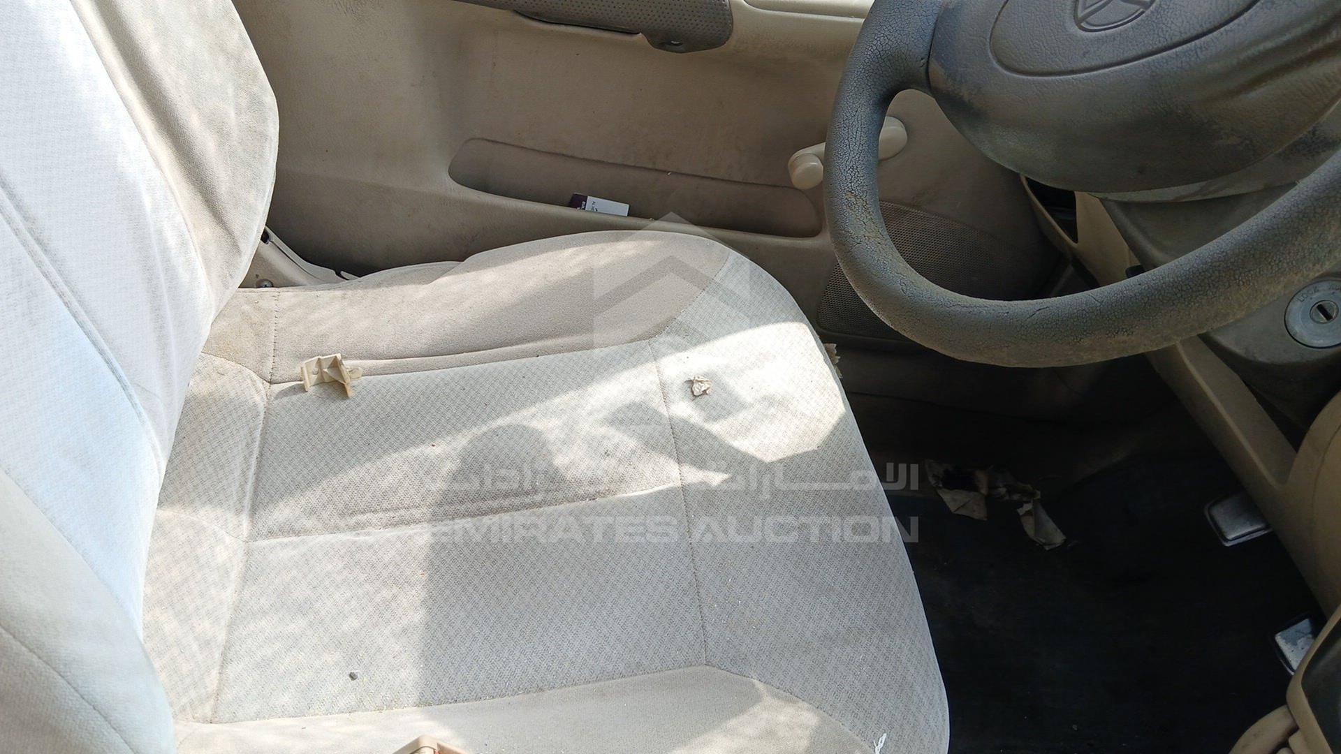2004 MAZDA 323 VIN: JM7BJ123841225775