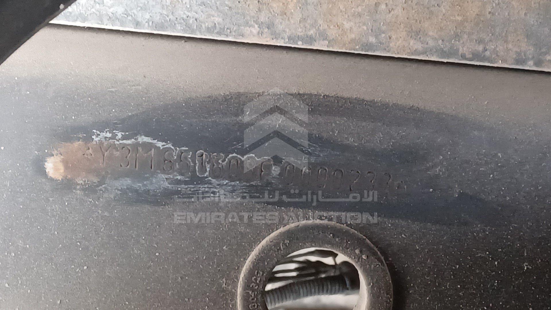 2015 MAZ MAZ VIN: Y3M651608F0000233