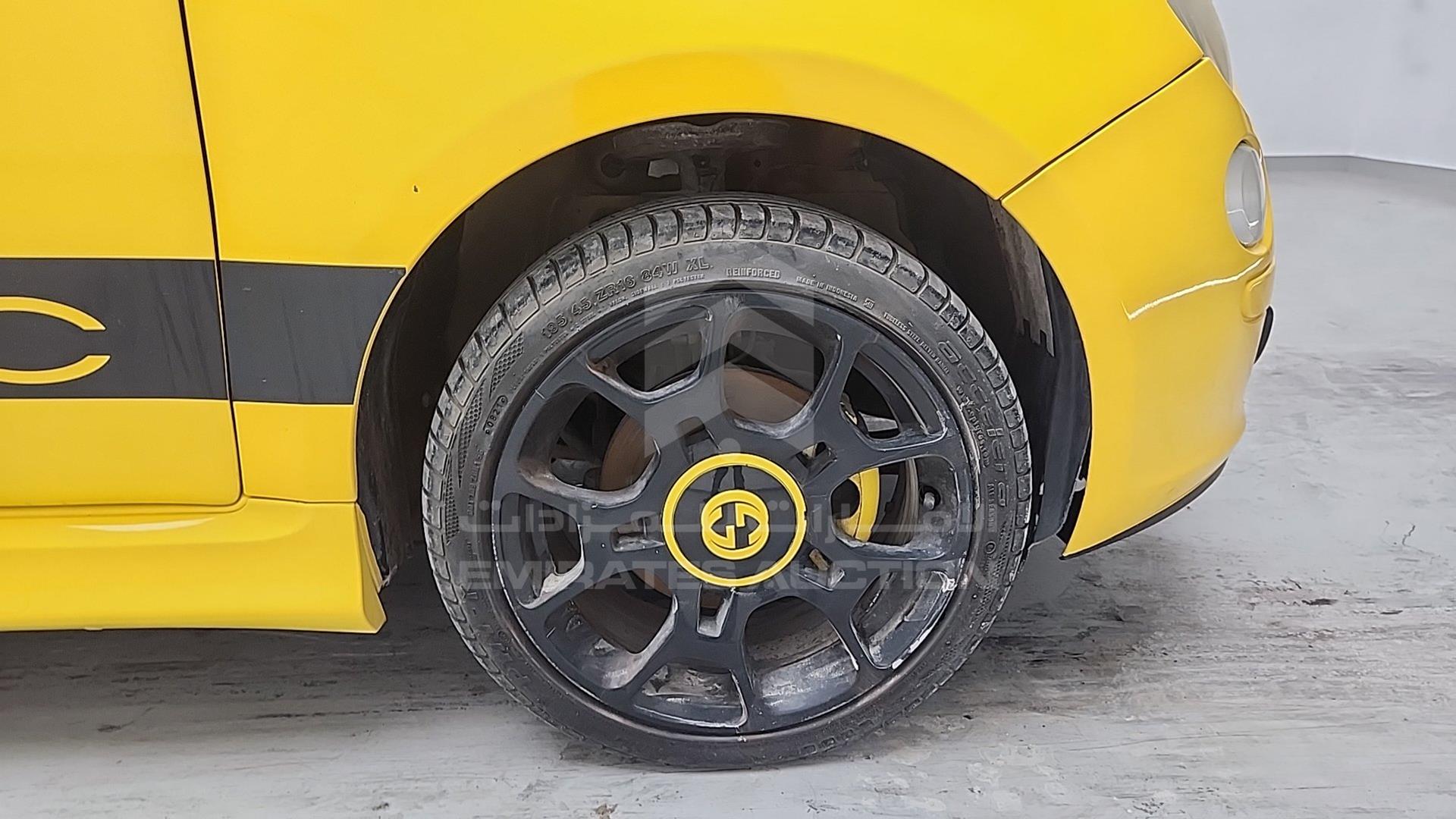 2011 FIAT 500 VIN: ZFAHA3285B0586807