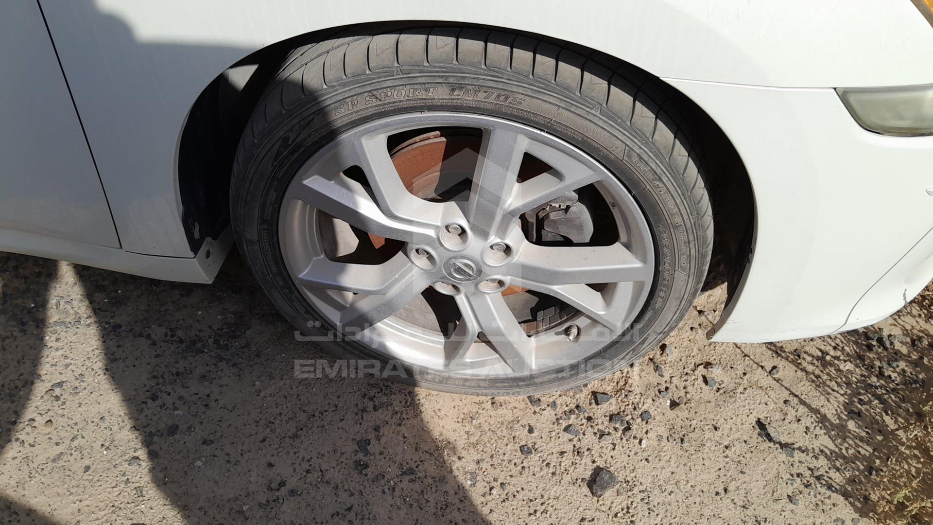 2015 NISSAN MAXIMA VIN: 1N4AA5AP2FC376383