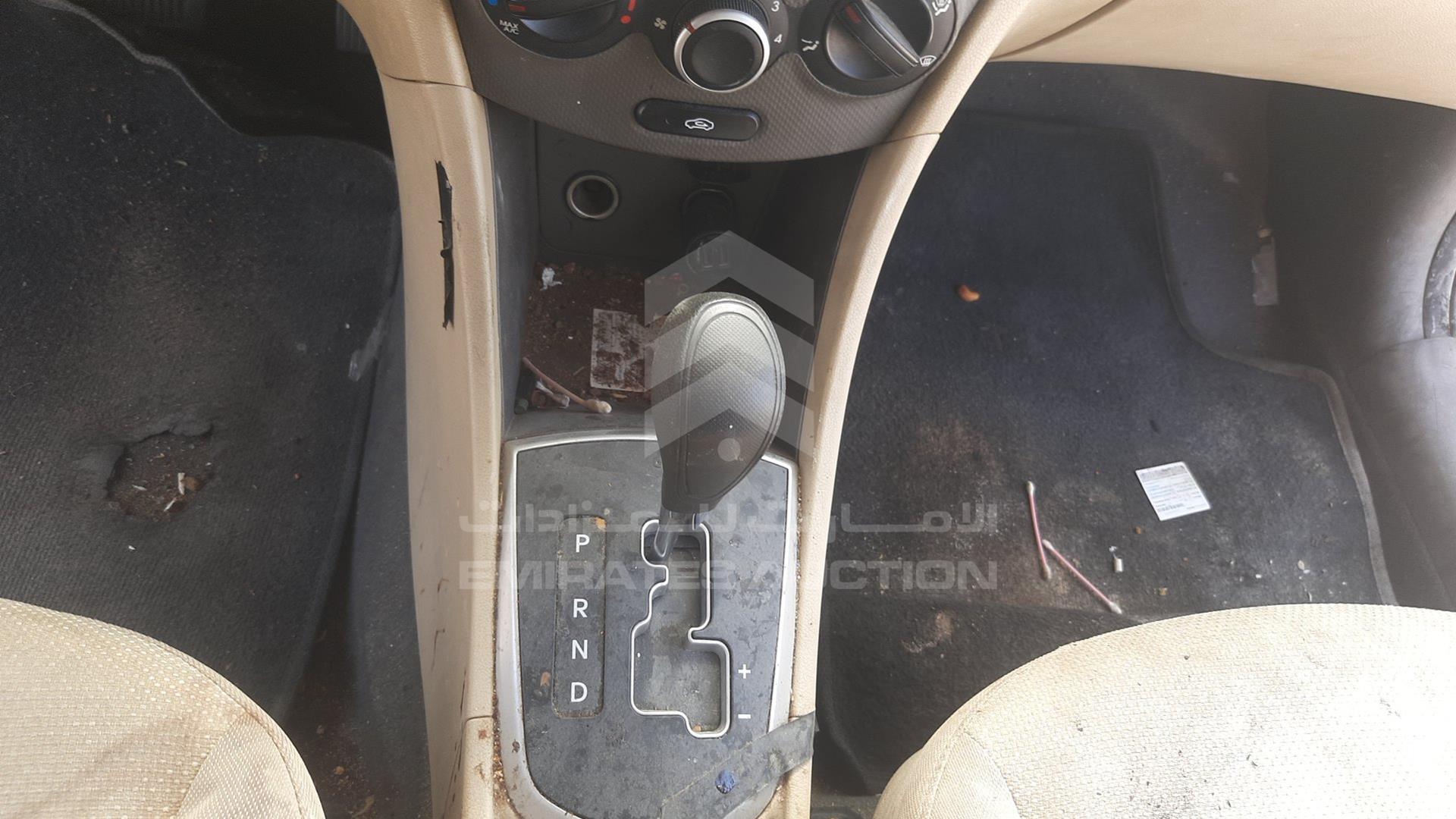 2015 HYUNDAI ACCENT VIN: KMHCT41D2FU713783