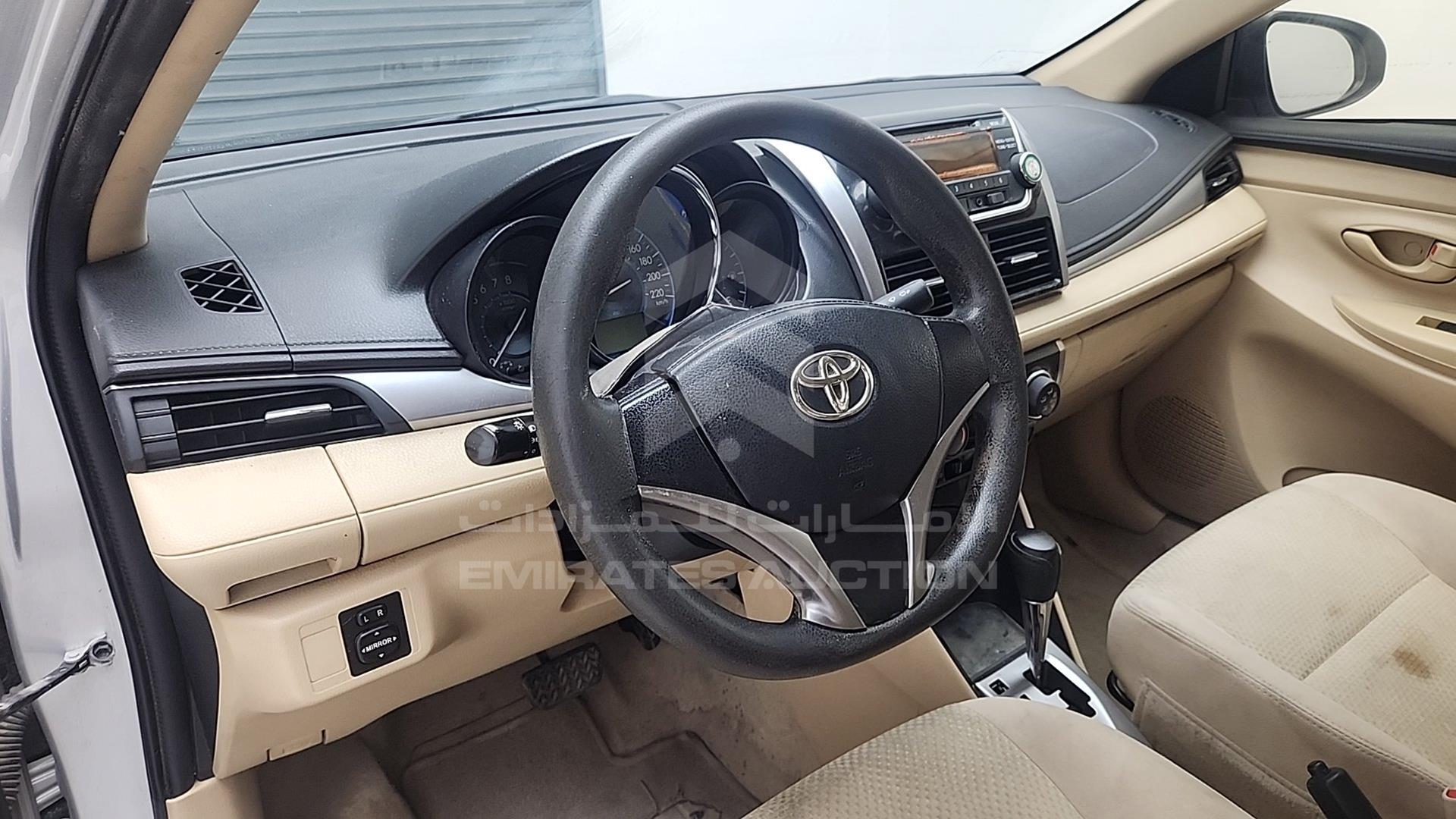 2015 TOYOTA YARIS VIN: MHFBT9F30F6035606