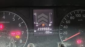 نيسان أورفان 2015 — قراءة العداد — صورة 1 — صورة مصغرة