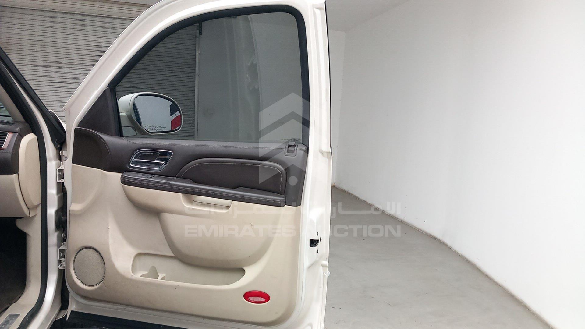 2013 CADILLAC ESCALADE VIN: 1GYS47EF7DR352524