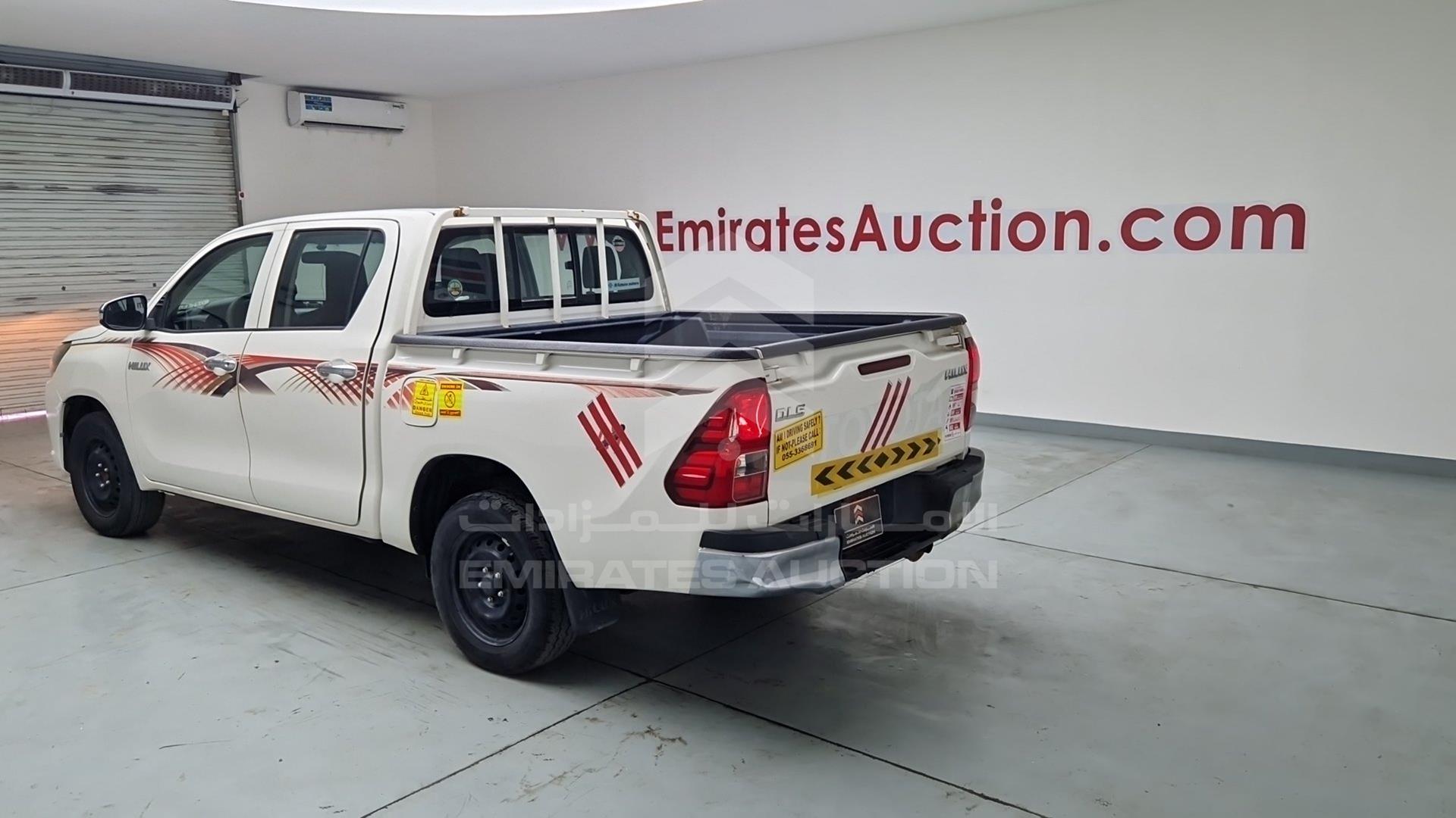 2016 TOYOTA HILUX VIN: MR0JB6CDXG1750298