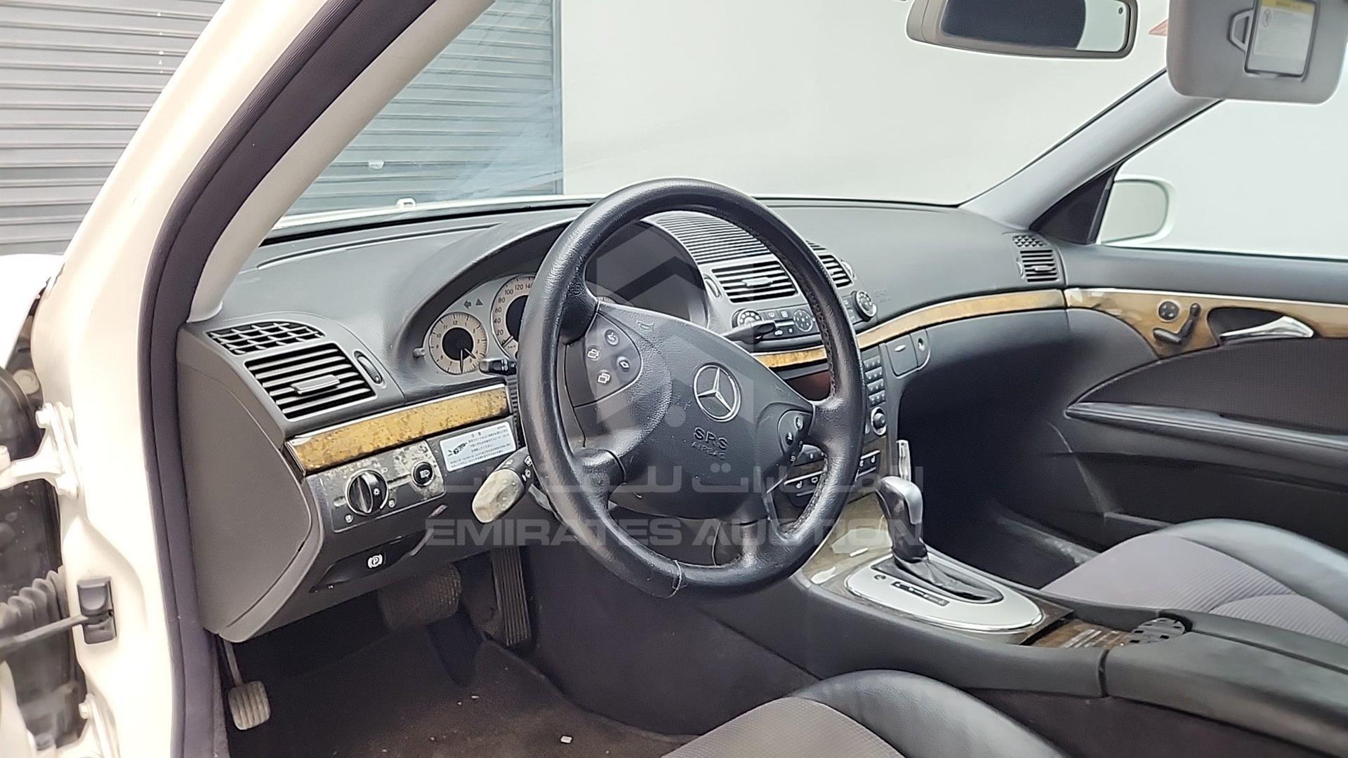 2004 MERCEDES E 320 VIN: WDB2112821X108945
