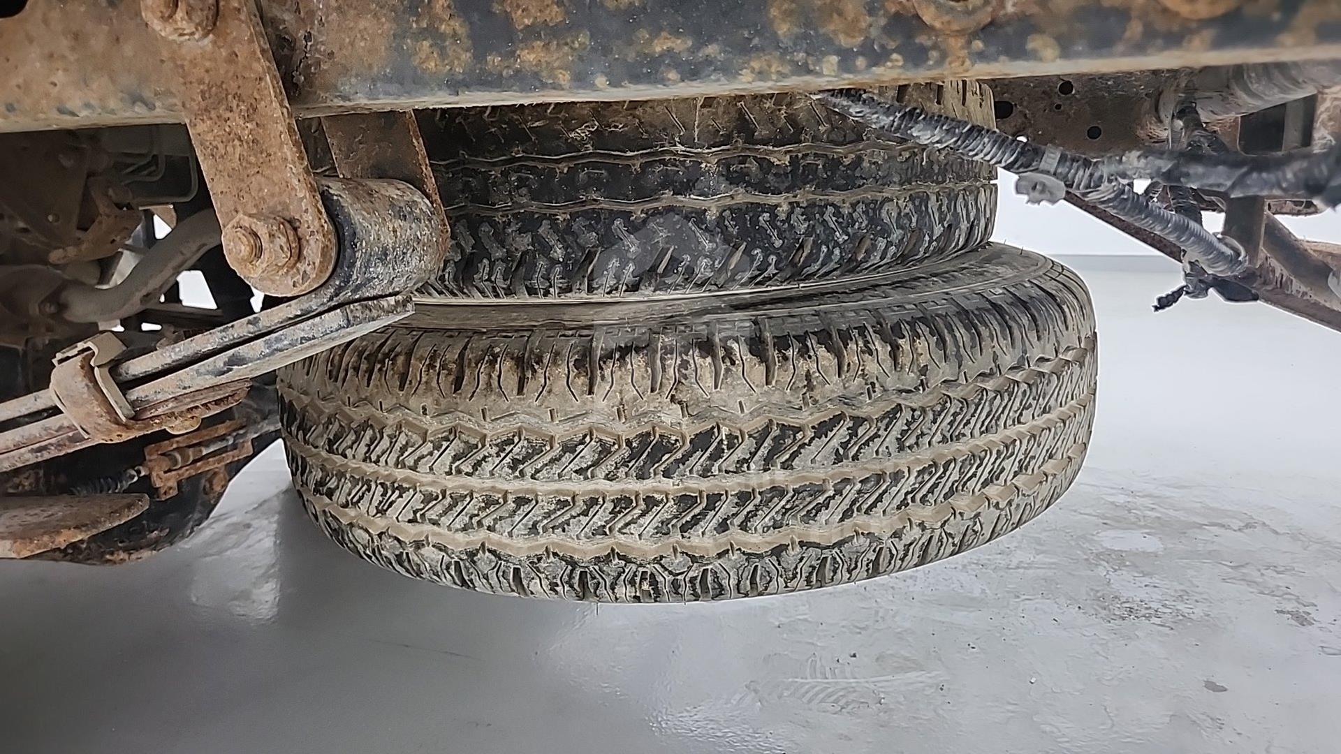 2005 KIA K 2700 VIN: KNCSE011857027404