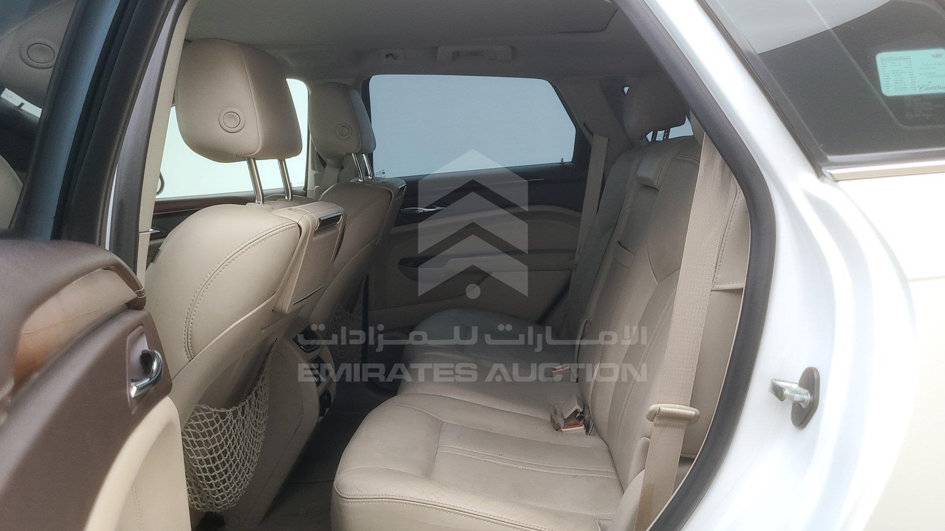 3GYFN9E32FS556311 - 2015 Cadillac SRX - #428187