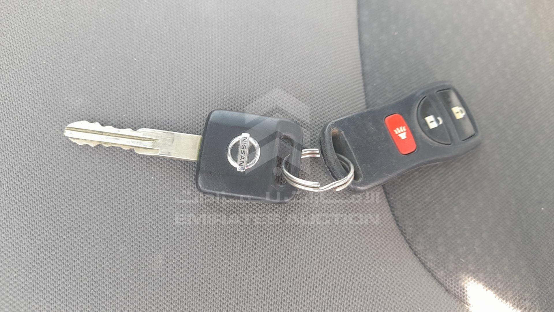 2014 NISSAN XTERRA VIN: 5N1AN0N69EN801356