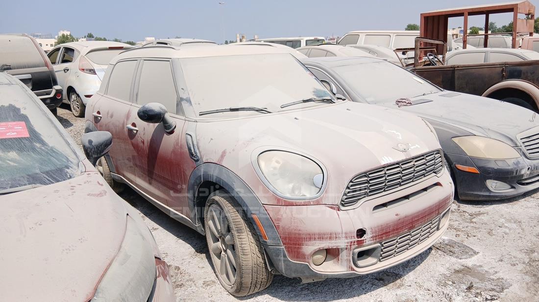 ميني كوبر كونتريمان 2013 — الزاوية الأمامية اليمنى — صورة 9