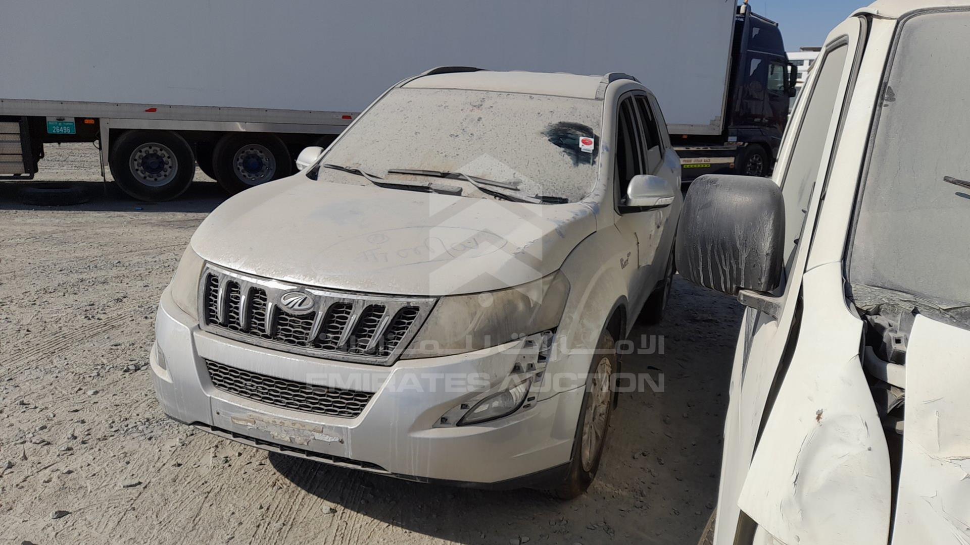 2018 MAHINDRA XUV500 VIN: MA1YW2LDVJ6050689