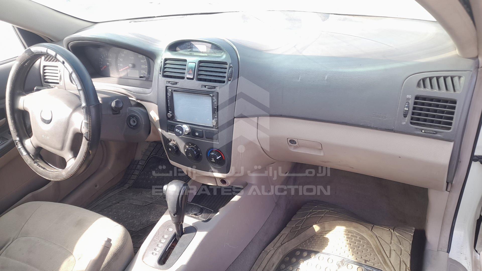 2006 KIA CERATO VIN: KNAFE222565244774