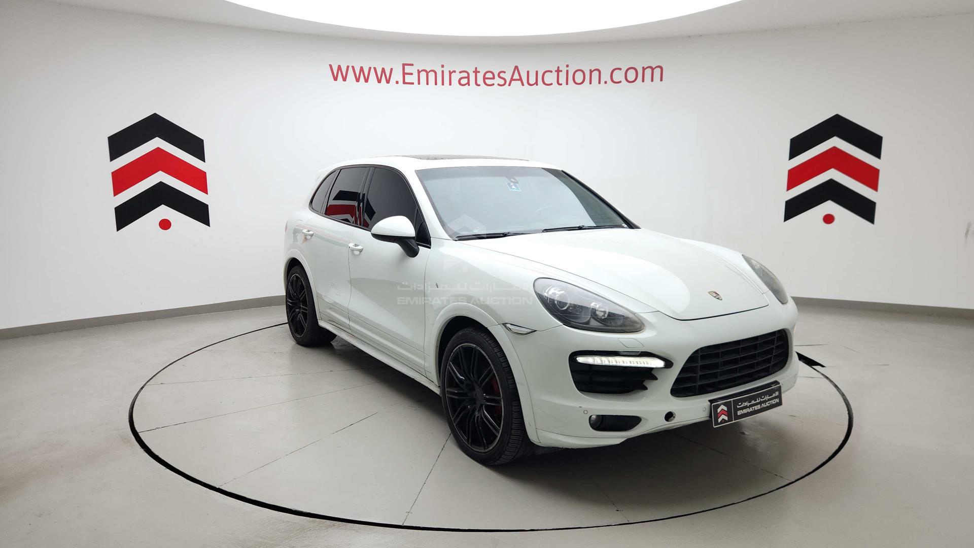 2013 PORSCHE CAYENNE GTS VIN: WP1ZZZ92ZDLA45314