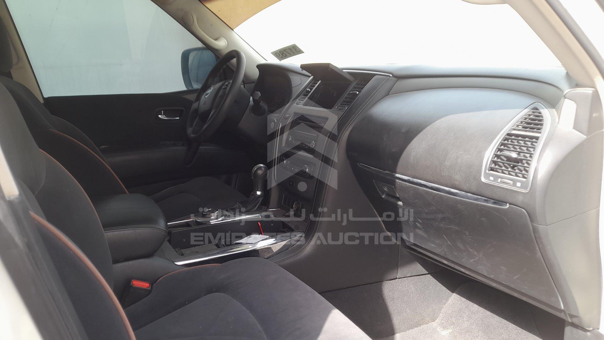 JN8AY2NY0E9073481 - 2014 Nissan Patrol - #342819