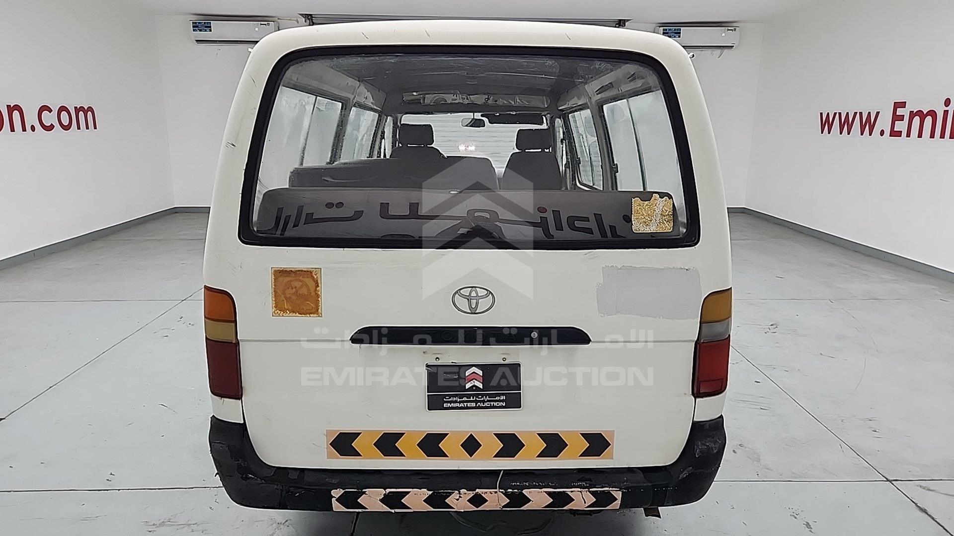 1996 TOYOTA HIACE VIN: RZH1150002393