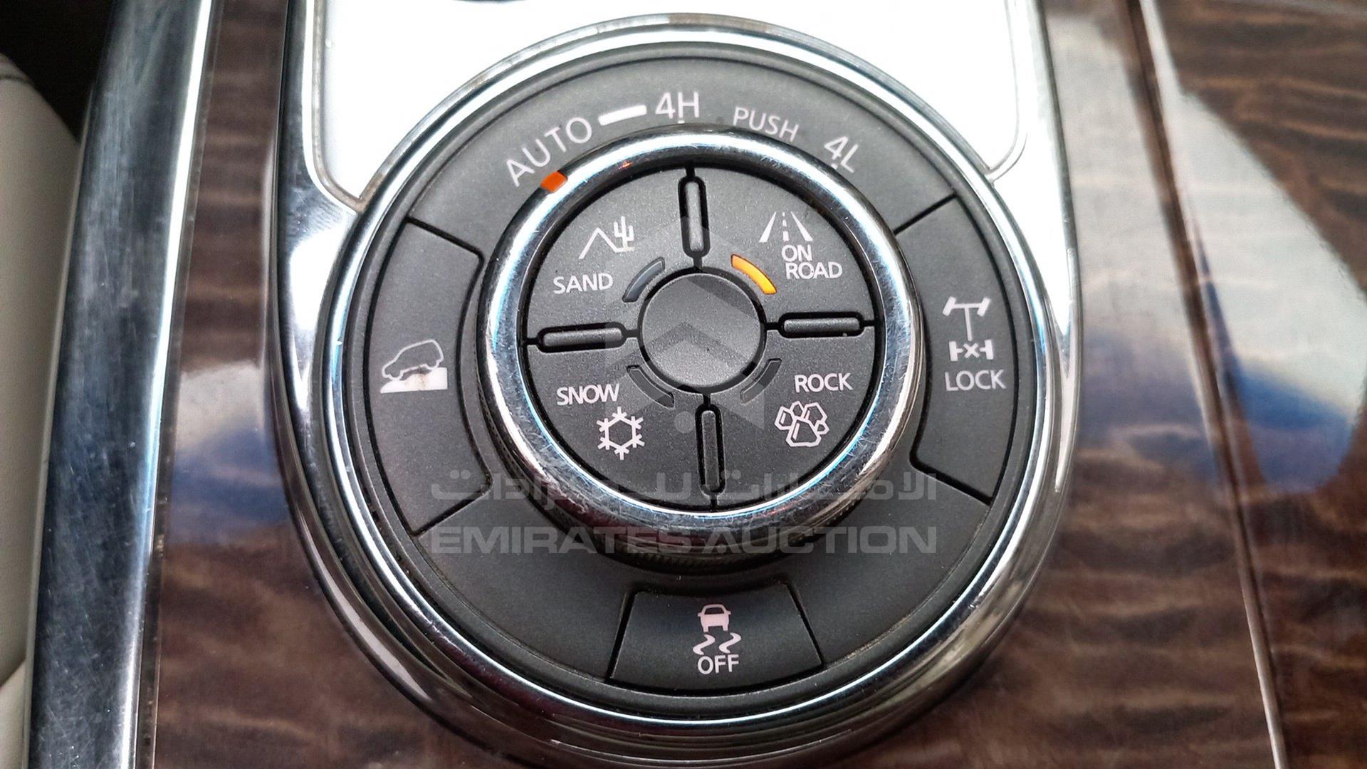 2015 NISSAN PATROL VIN: JN8AY2NYXF9117889