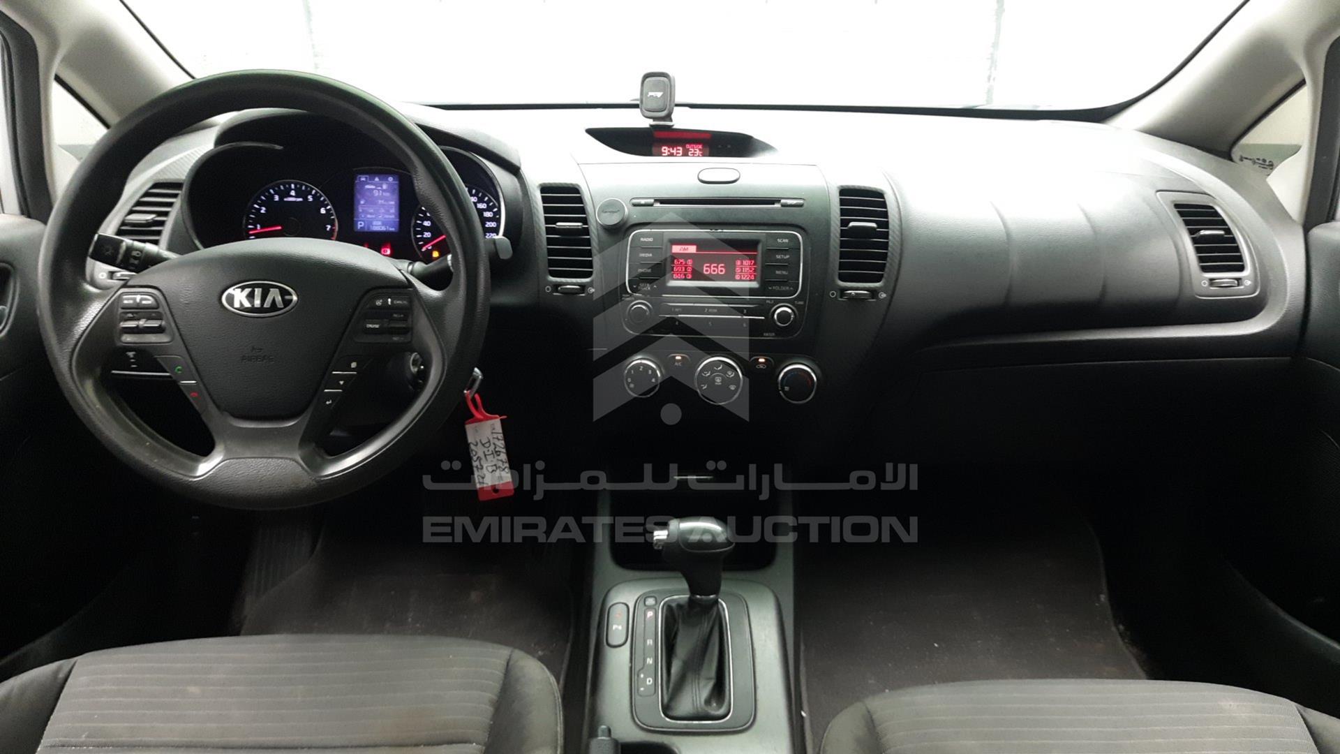 2014 KIA CERATO VIN: KNAFX4113E5172678