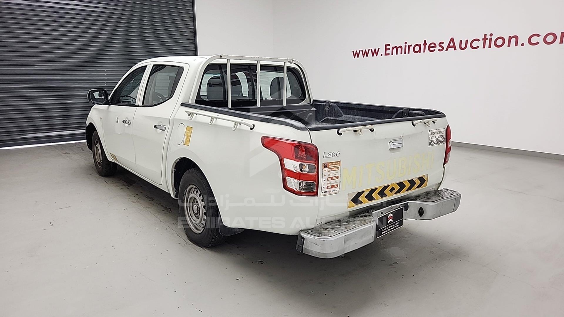 2016 MITSUBISHI L 200 VIN: MMBJNKJ40GH006158