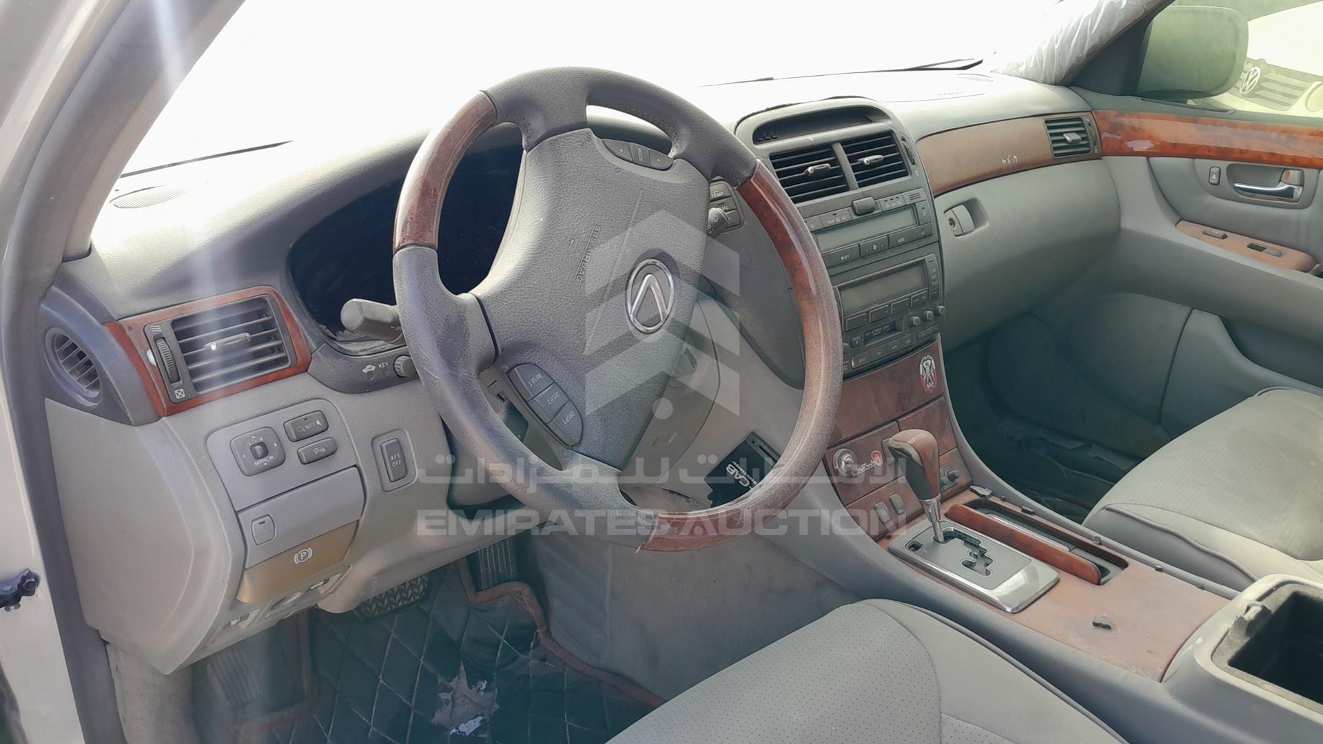 2005 LEXUS LS 430 VIN: JTHBN36F255013817