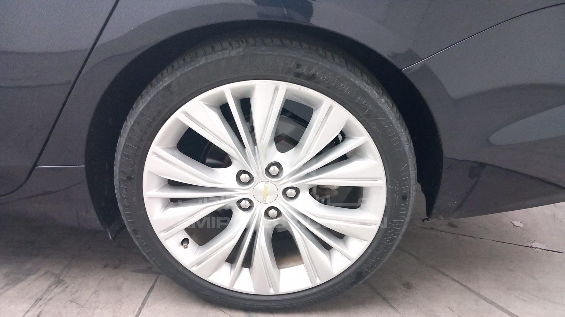 2015 CHEVROLET IMPALA VIN: 2G1165S33F9167130