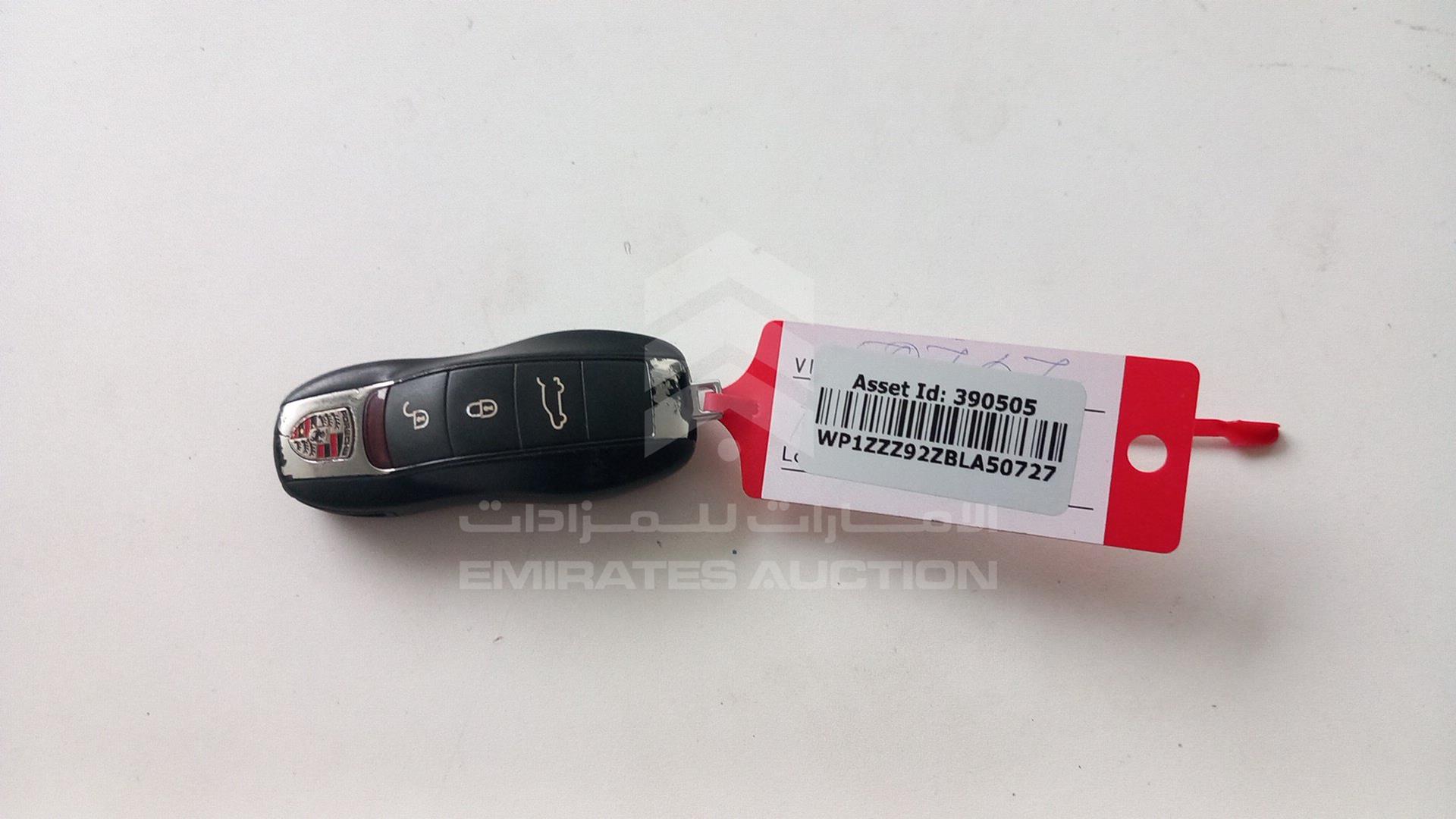 2011 PORSCHE CAYENNE VIN: WP1ZZZ92ZBLA50727