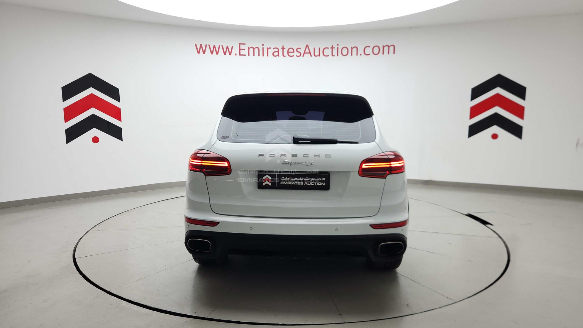 2016 PORSCHE CAYENNE VIN: WP1ZZZ92ZGLA03325
