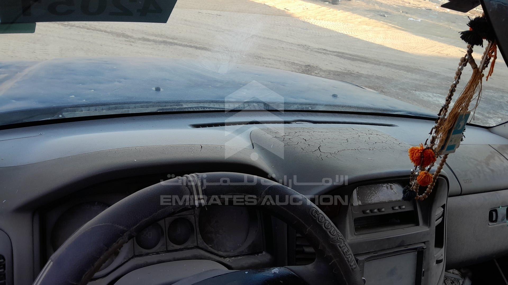 2007 MITSUBISHI PAJERO VIN: JMYLRV73W7J703442