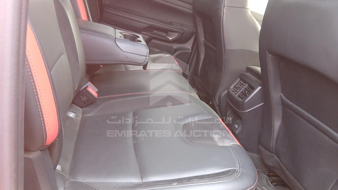 فورد رينجر رابتر 2023 — زاوية الراكب الخلفي اليمنى — صورة 21