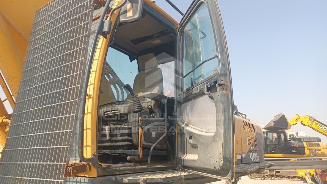 2016 Hyundai Robex 480LC — Front Left Door — Photo 11