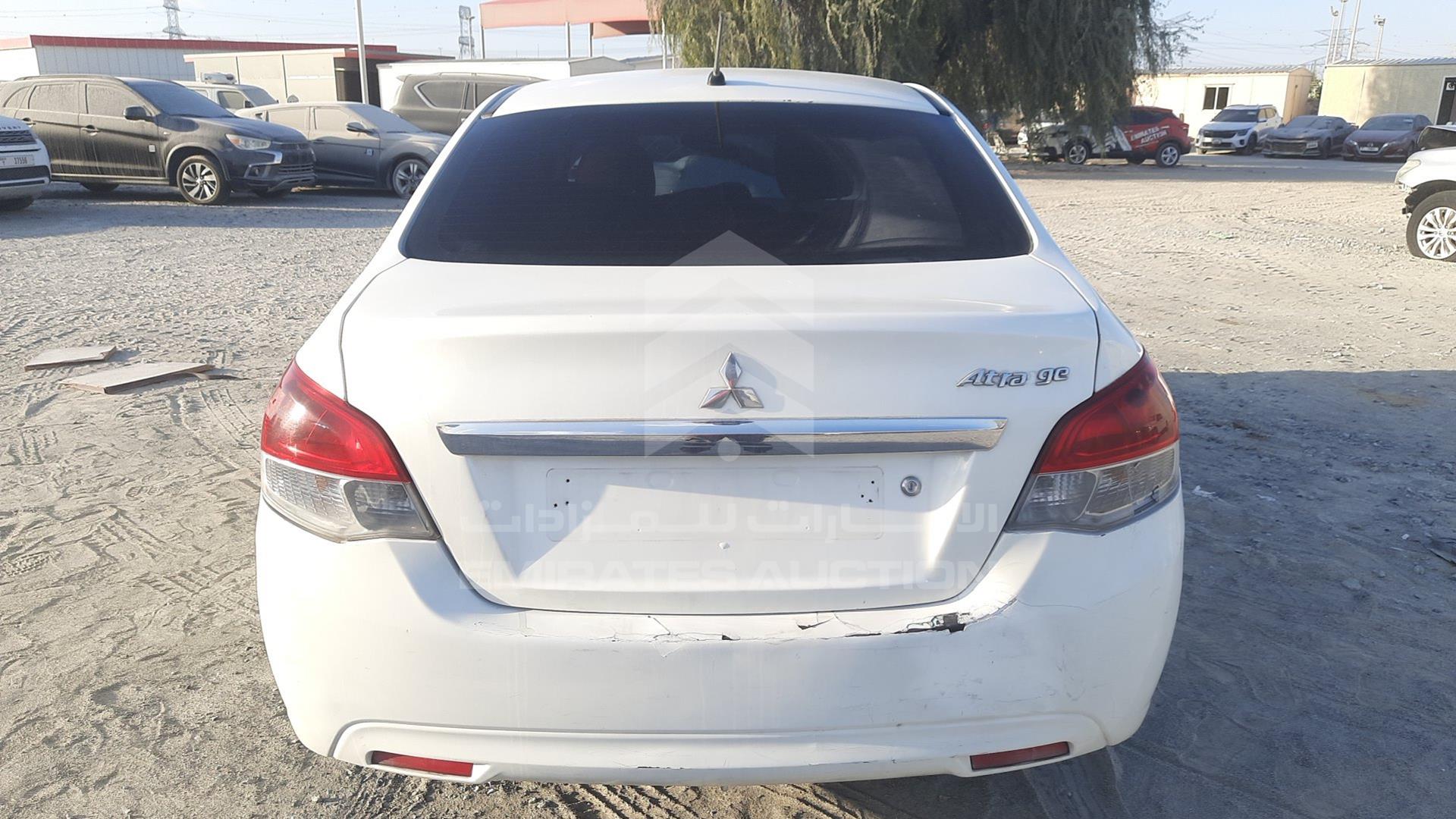 2014 MITSUBISHI ATTRAGE VIN: MMBSTA13AEH011732