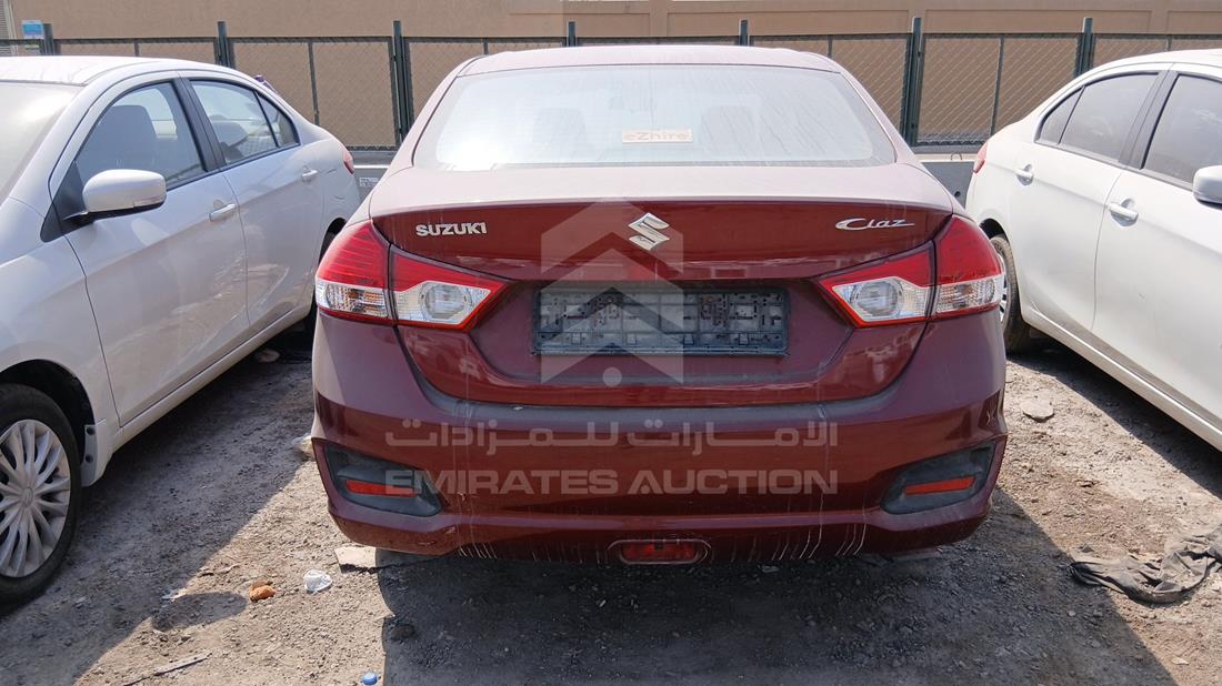 سوزوكي سياز 2023 — الزاوية الخلفية — صورة 8