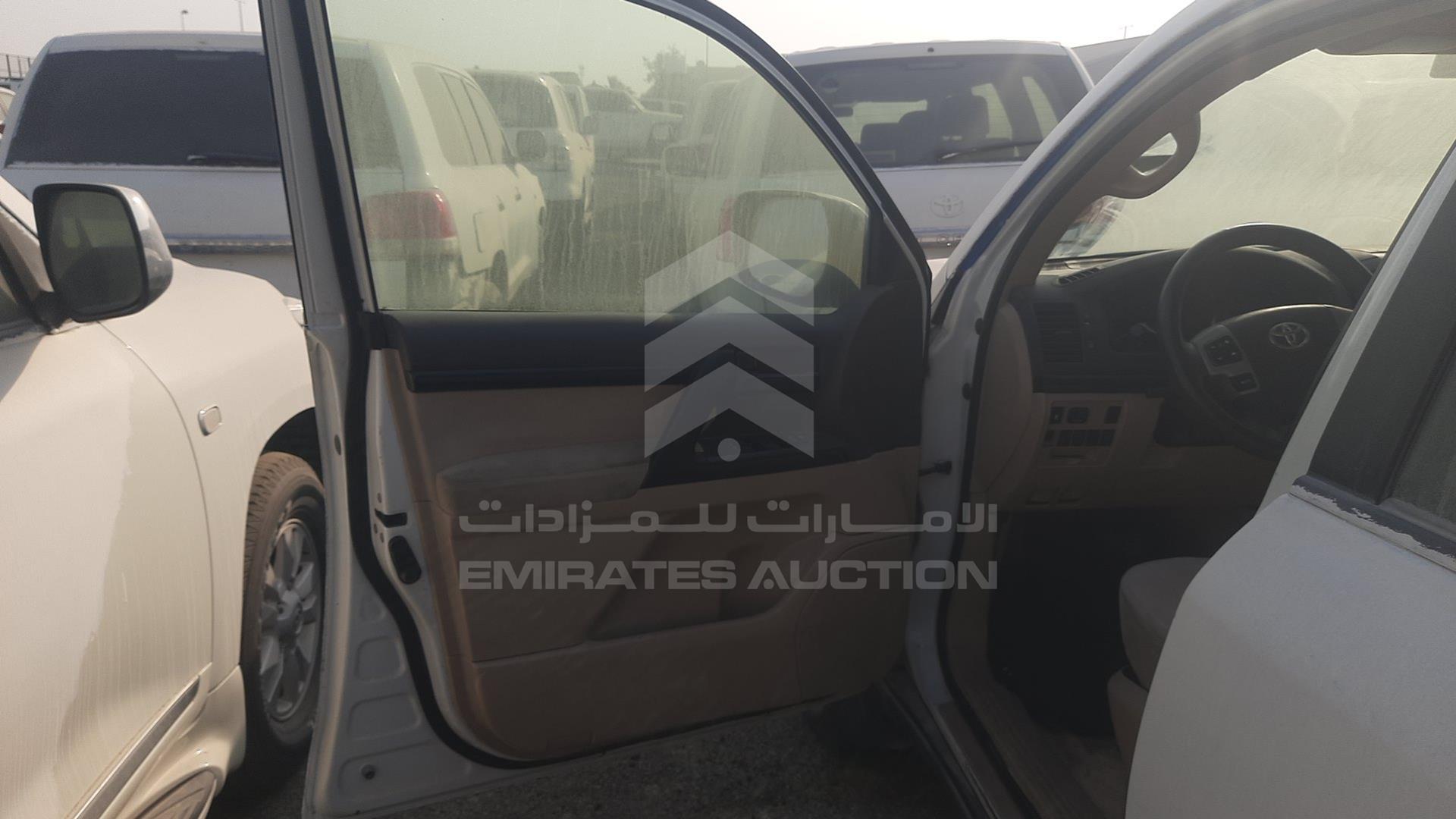2013 TOYOTA LAND CRUISER VIN: JTMDU09J3D5072014