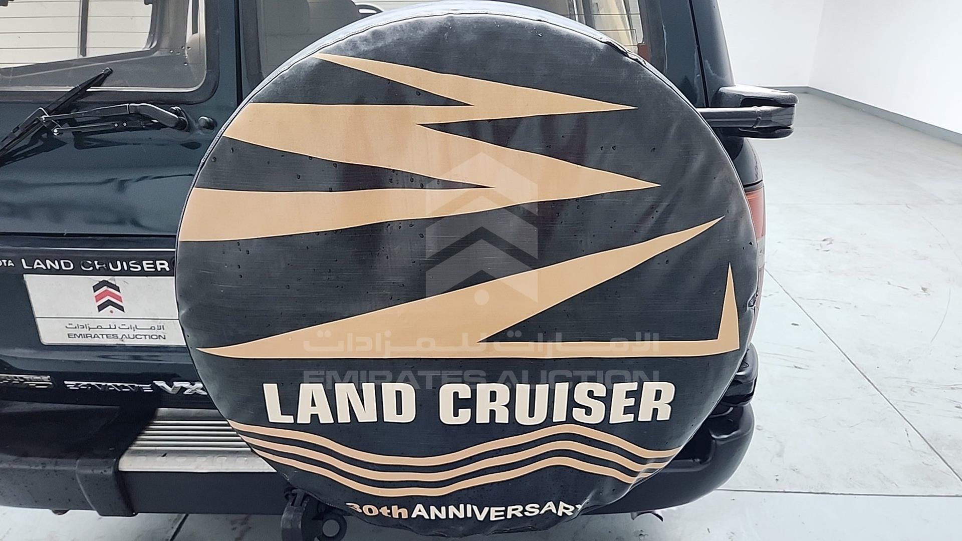 1996 TOYOTA LAND CRUISER VIN: FZJ800133159