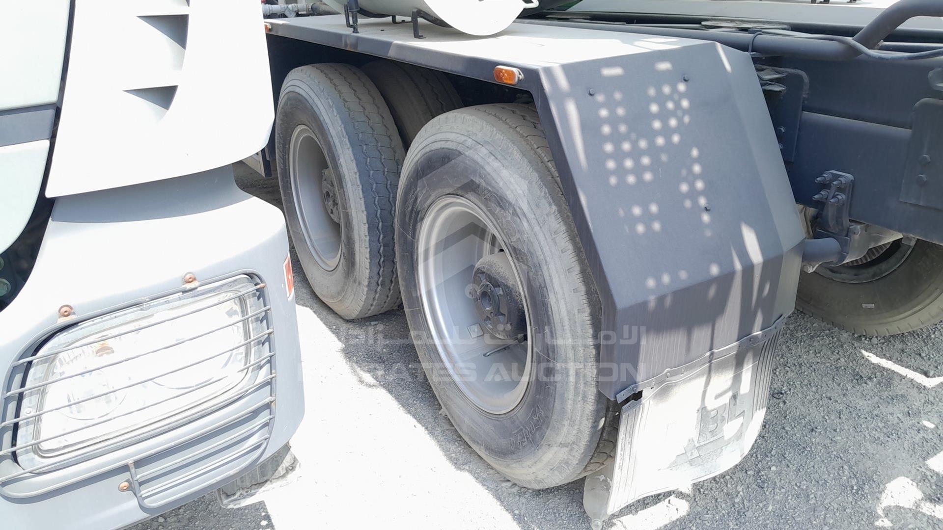 2017 SCANIA P 410 VIN: YS2P6X400H5460435