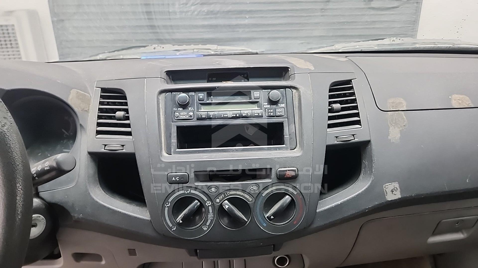 2007 TOYOTA HILUX VIN: MR0EX12G272301936