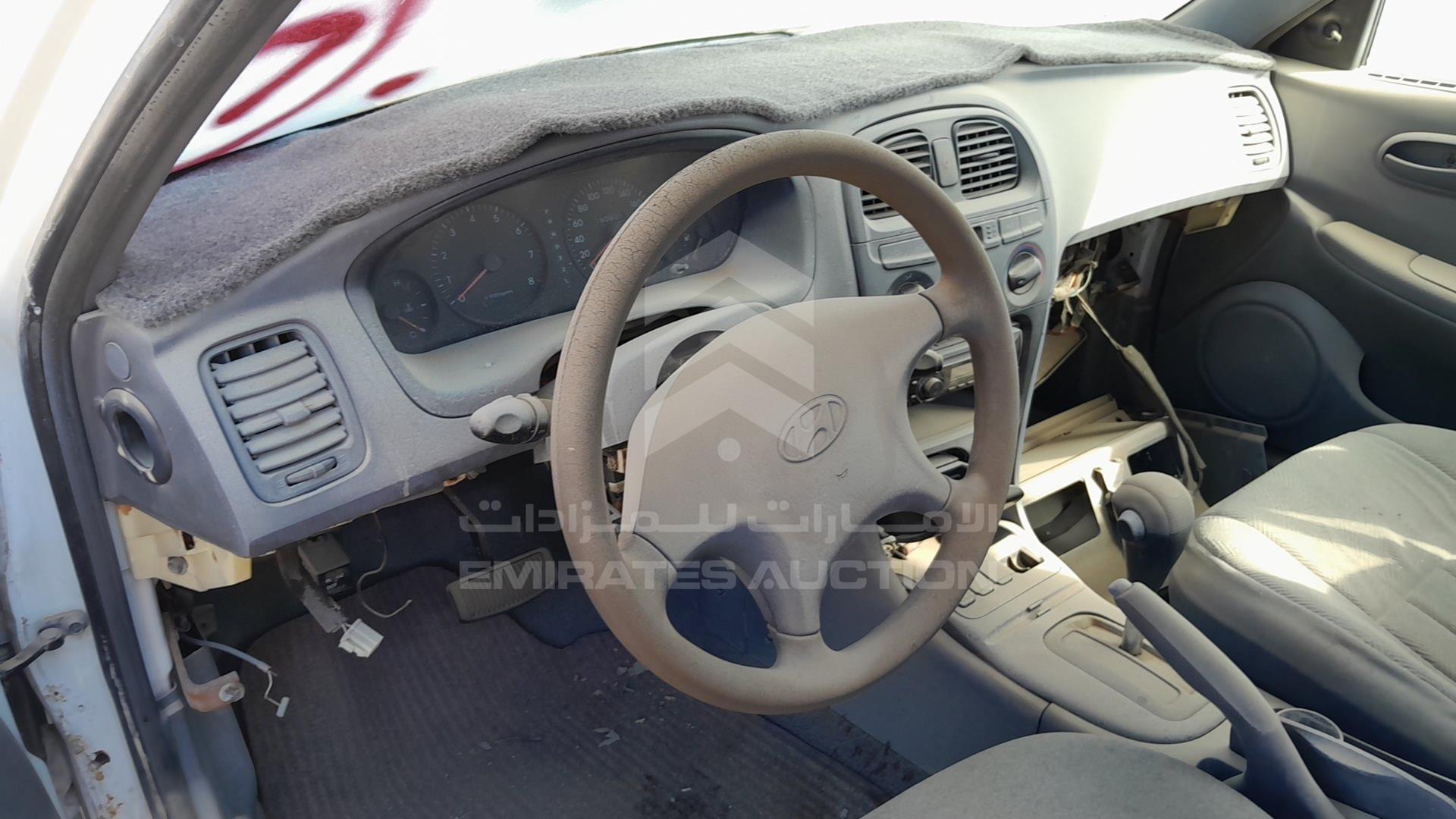 2000 HYUNDAI SONATA VIN: KMHEM41BPYA264462