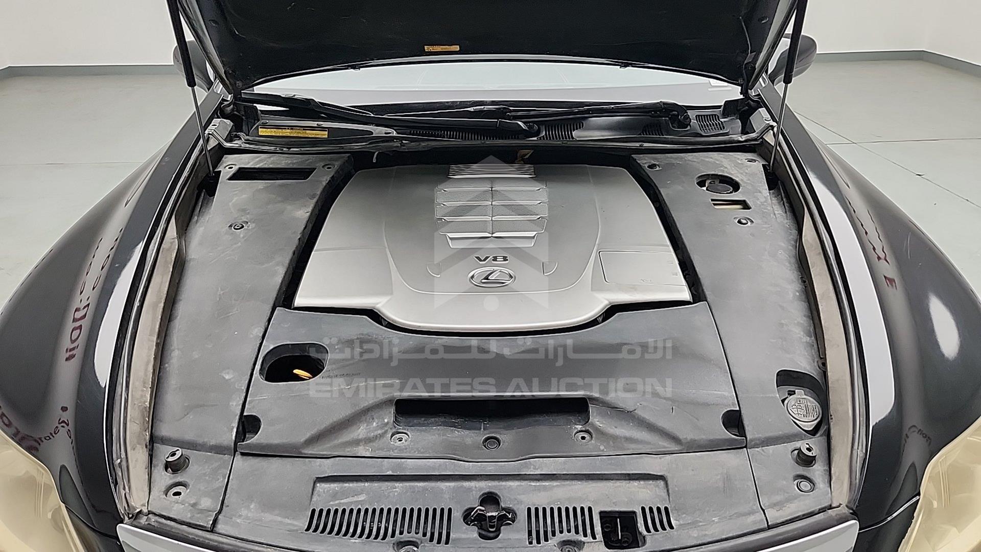 2008 LEXUS LS 460 VIN: JTHBL46F985076087