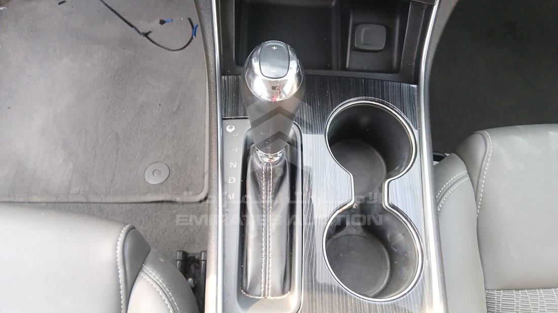 2019 Chevrolet Impala — Gear View — Photo 17