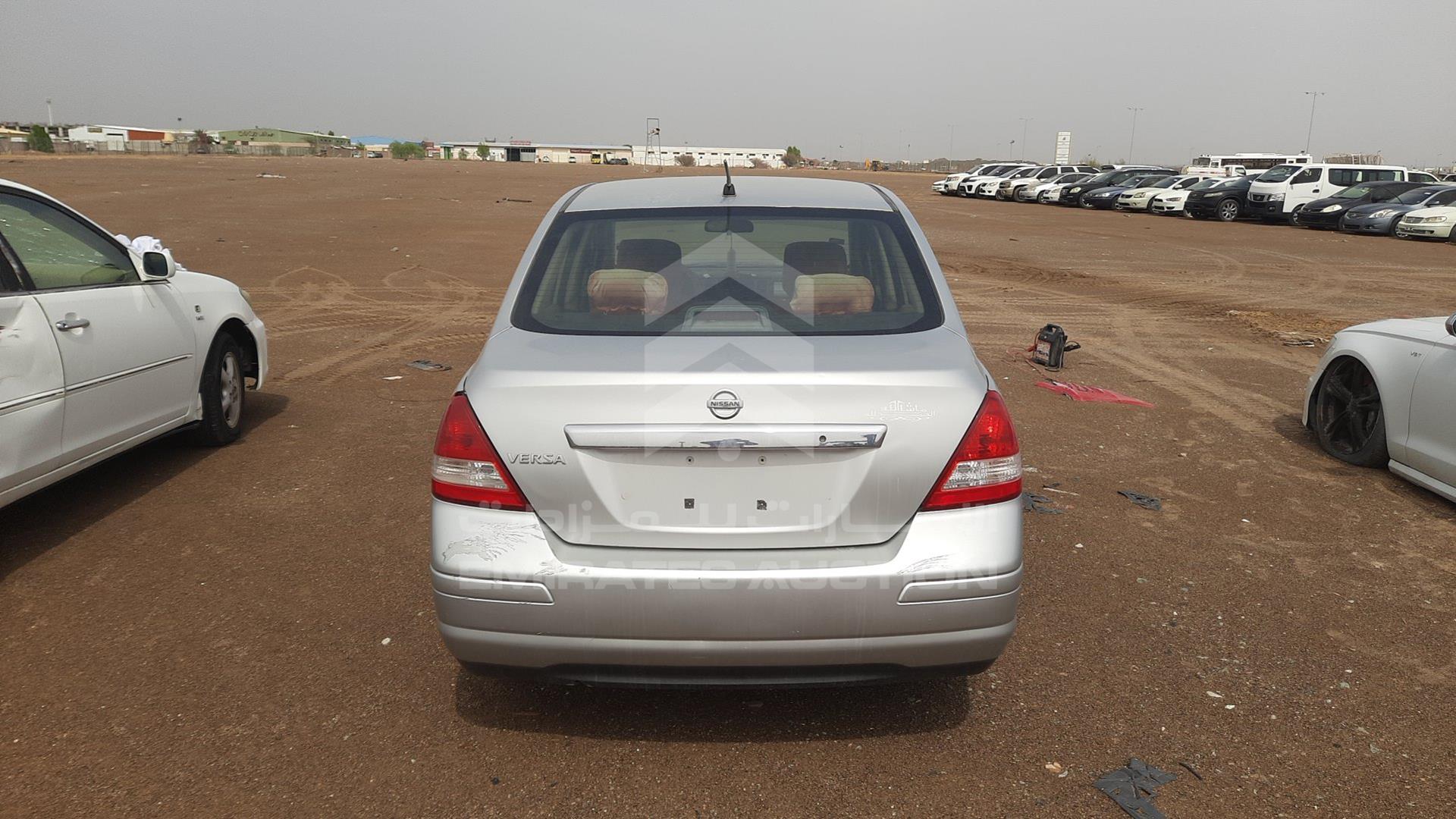 2008 NISSAN VERSA VIN: 3N1BC11E88L451310