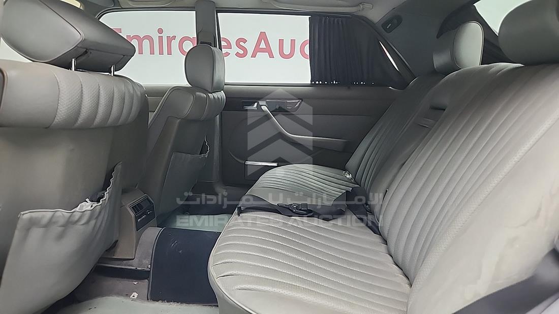 1990 Mercedes 300 SEL — Rear Left Passenger View — Photo 19
