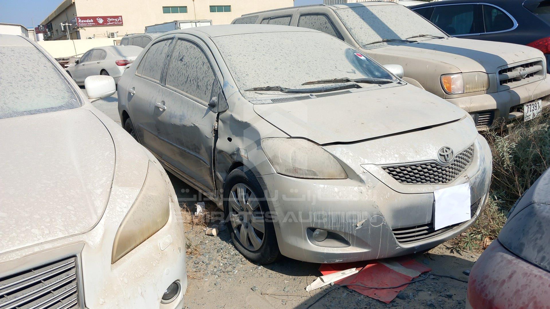 2011 TOYOTA YARIS VIN: JTDBW9236B4051565