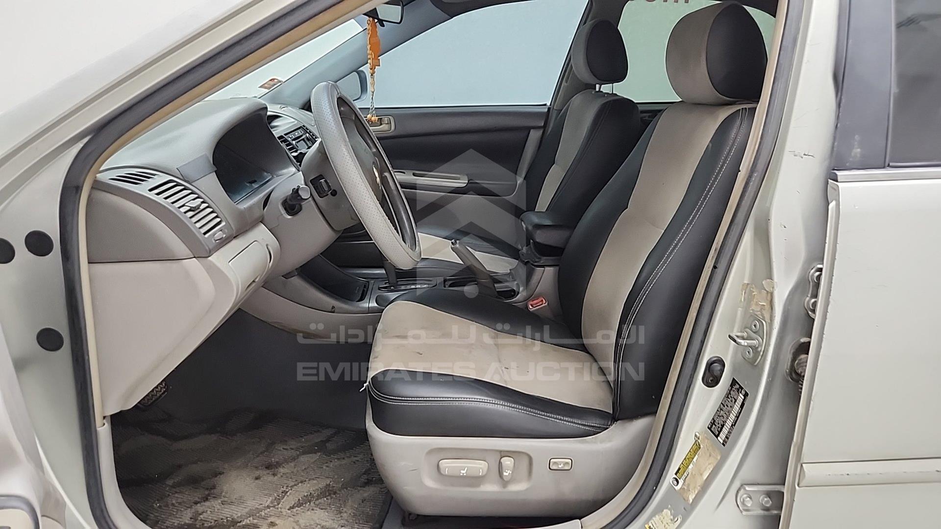 2004 TOYOTA CAMRY VIN: 4T1BE32K54U864496