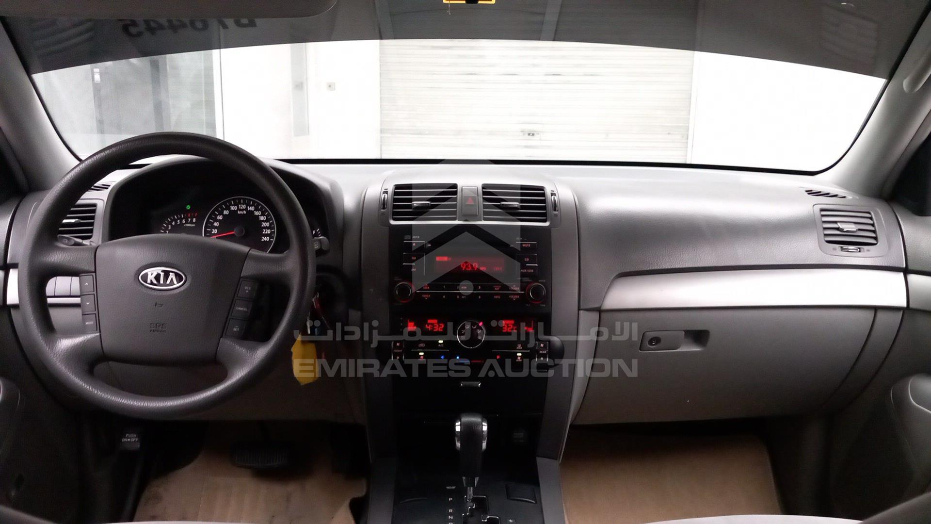 2012 KIA MOHAVE VIN: KNAKN8112C5075464