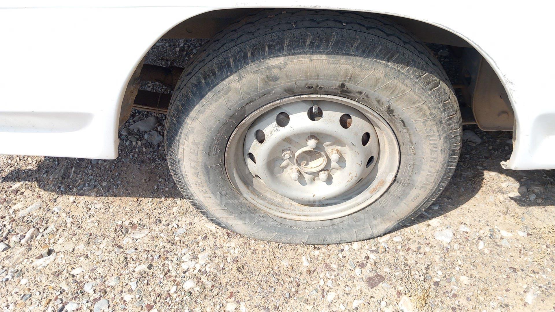 2004 MITSUBISHI L 300 VIN: JMYHNP13W4A771486