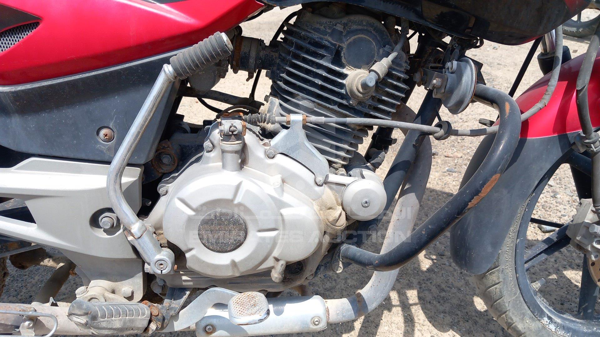 2015 BAJAJ PULSAR VIN: MD2A11CZ9FWG47579