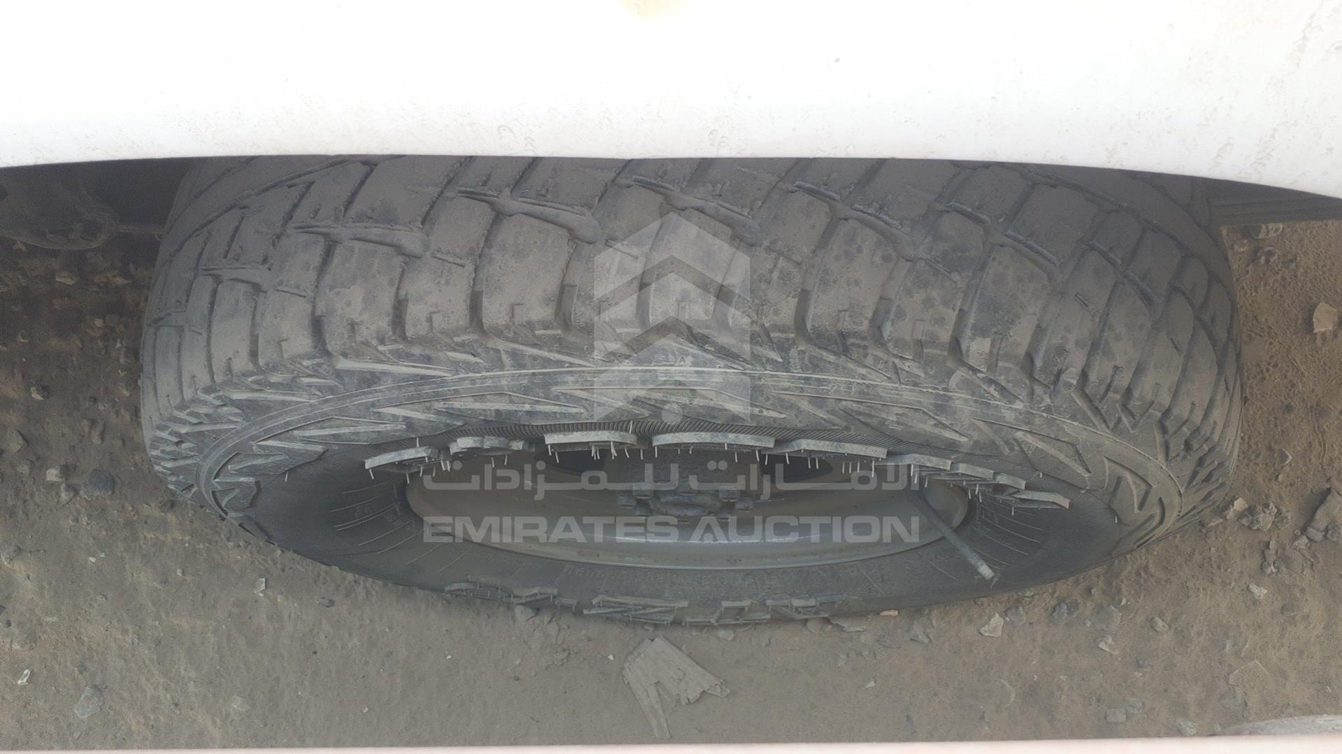 1999 NISSAN 2400 VIN: JN10UGY60Z0098110
