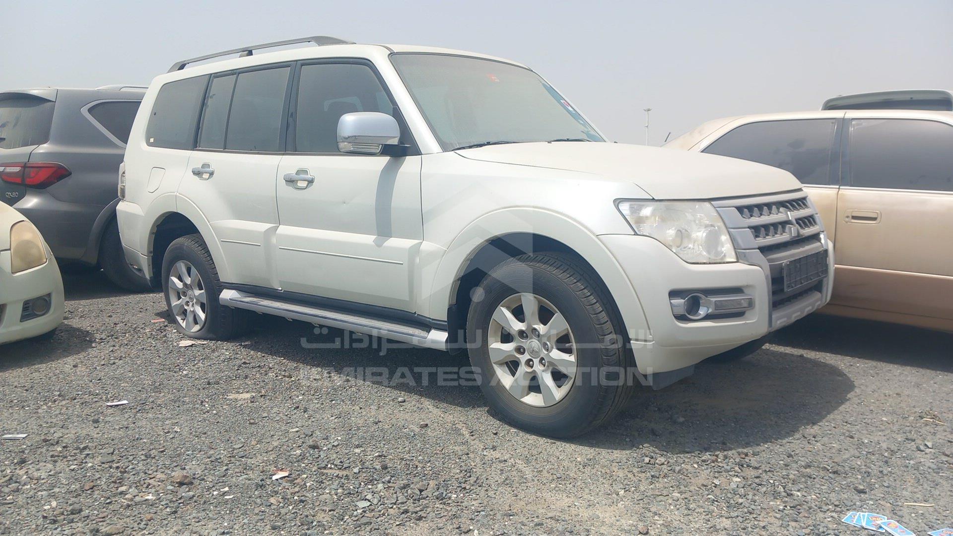 2017 MITSUBISHI PAJERO VIN: JE4MR62N1HJ708367