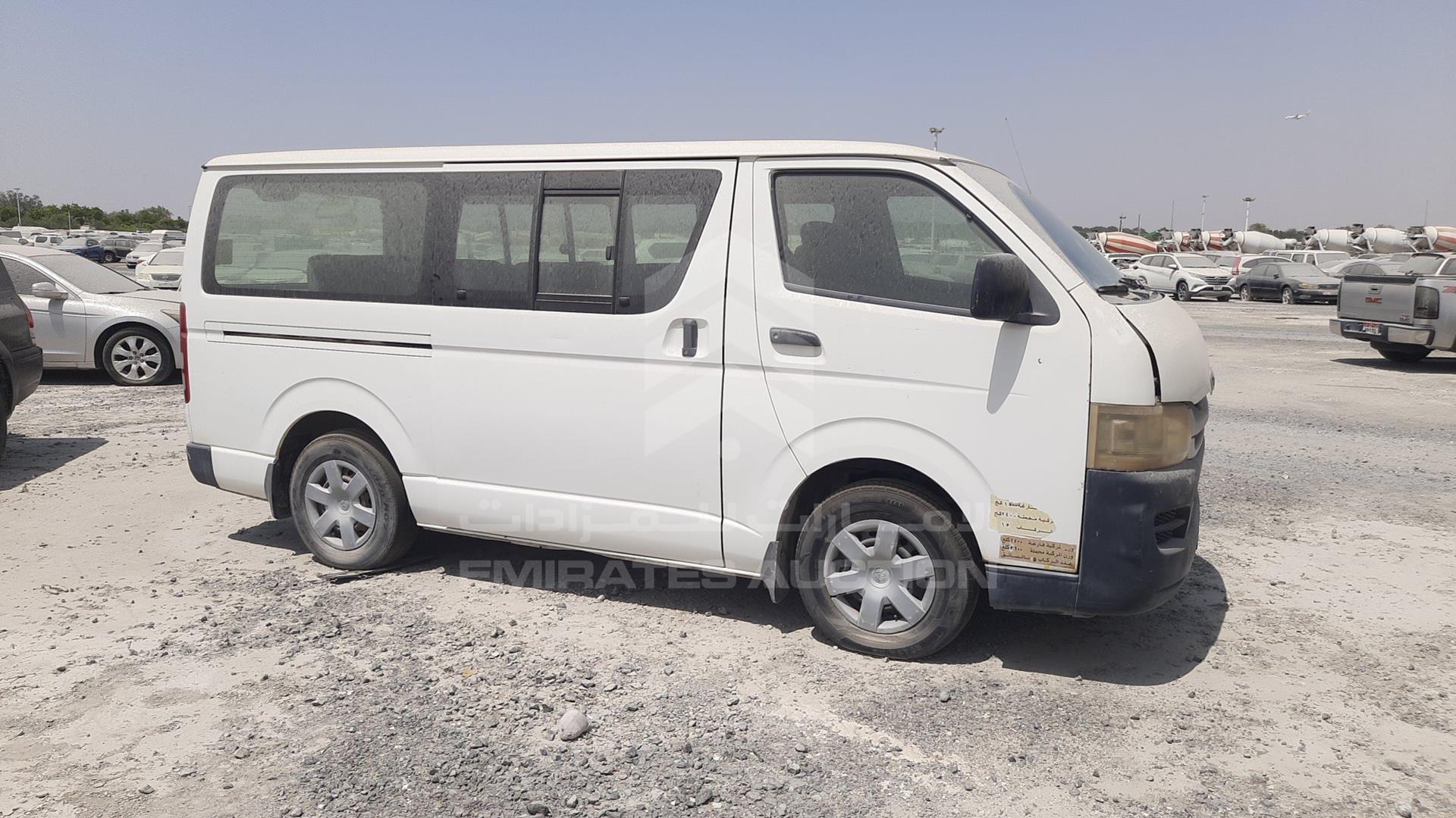 2010 TOYOTA HIACE VIN: JTGJX02PXA0030444